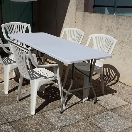 Villa T2 Mezzanine Climatisee Avec Cour - 6 Pers - Parking - Proche - Meuble Tourisme 1* - Fr-1-797-44 Port-la-Nouvelle